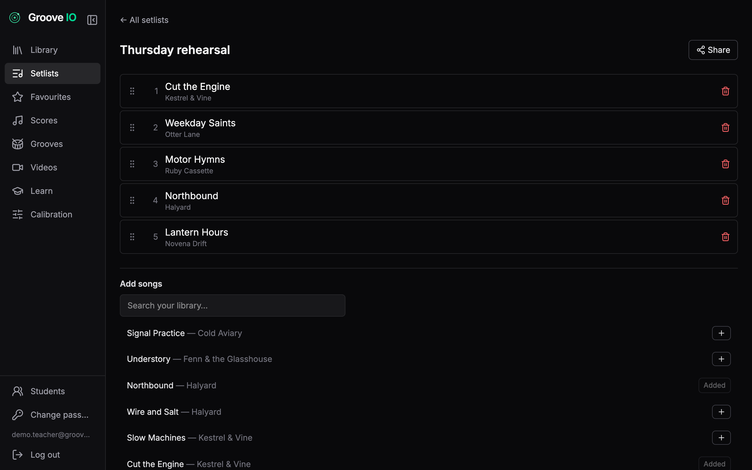 A Groove IO setlist showing an ordered run of tracks
